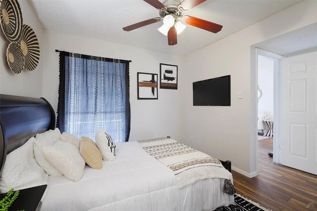 6808 S I-35 Frontage RD 111, Austin, TX 78745