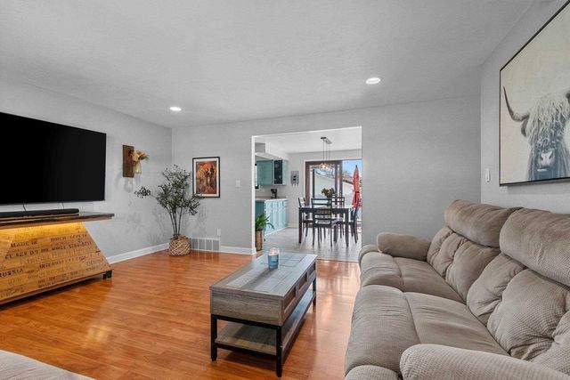 1764 HIGHVIEW STREET, De Pere, WI 54115