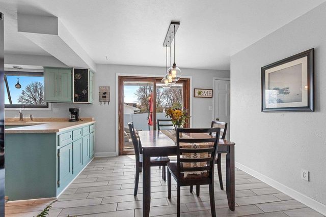 1764 HIGHVIEW STREET, De Pere, WI 54115