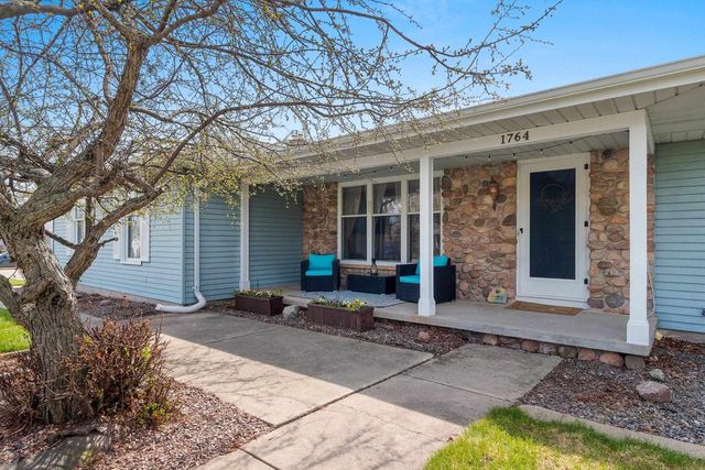 1764 HIGHVIEW STREET, De Pere, WI 54115