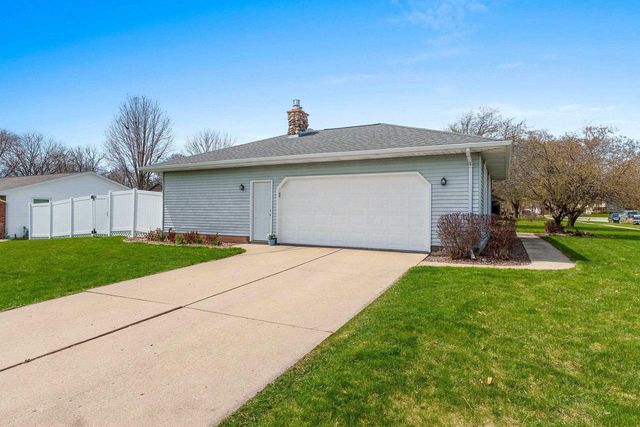 1764 HIGHVIEW STREET, De Pere, WI 54115