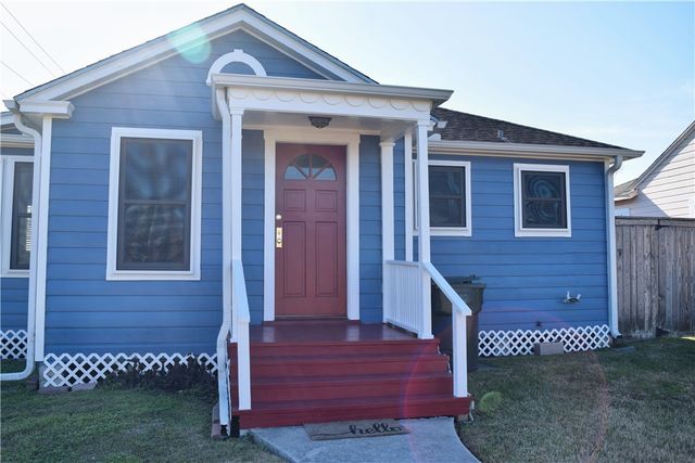 701 Naples St, Corpus Christi, TX 78404