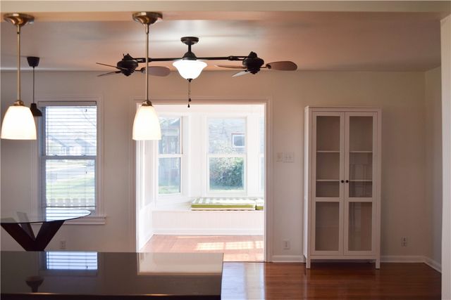 701 Naples St, Corpus Christi, TX 78404