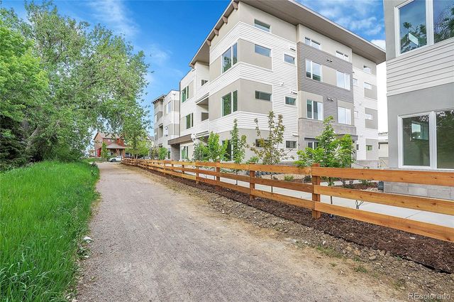 1308 SNOWBERRY Lane 201, Louisville, CO 80027