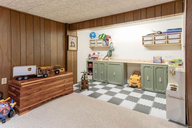 3214 Mockingbird Lane, Evansville, IN 47710