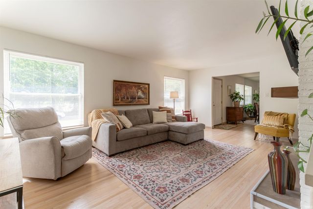 3214 Mockingbird Lane, Evansville, IN 47710