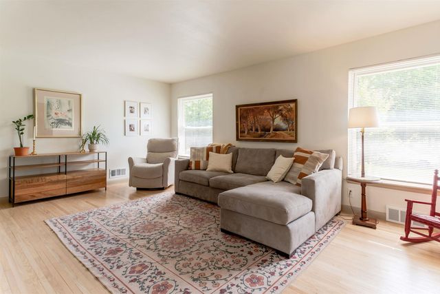 3214 Mockingbird Lane, Evansville, IN 47710