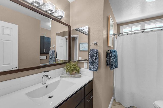 44310 Villeta Drive, La Quinta, CA 92253