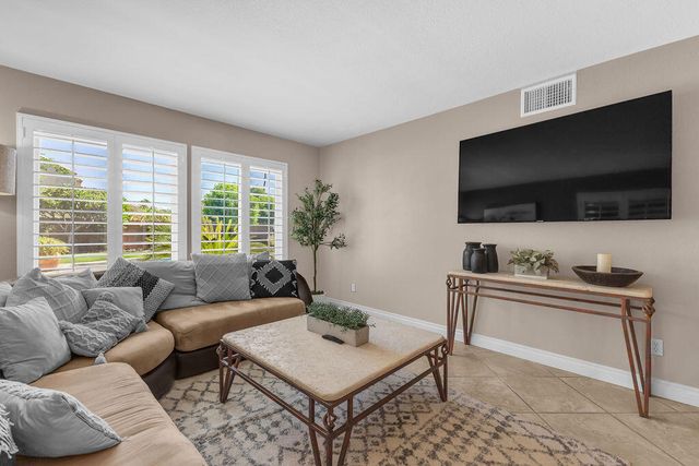 44310 Villeta Drive, La Quinta, CA 92253