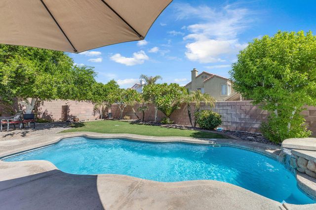 44310 Villeta Drive, La Quinta, CA 92253