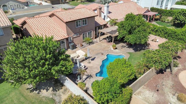 44310 Villeta Drive, La Quinta, CA 92253