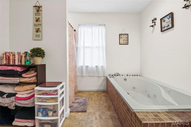 1085 Danby Road, Festus, MO 63028