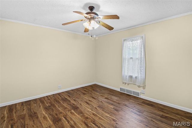 1085 Danby Road, Festus, MO 63028