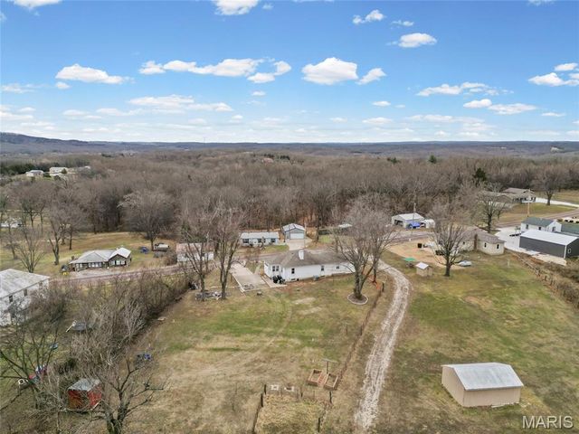 1085 Danby Road, Festus, MO 63028