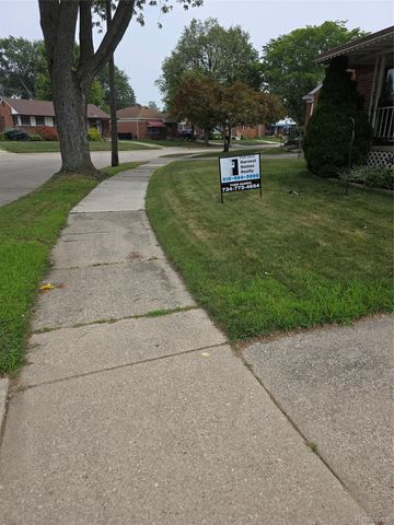 33505 Clinton Street, Wayne, MI 48184