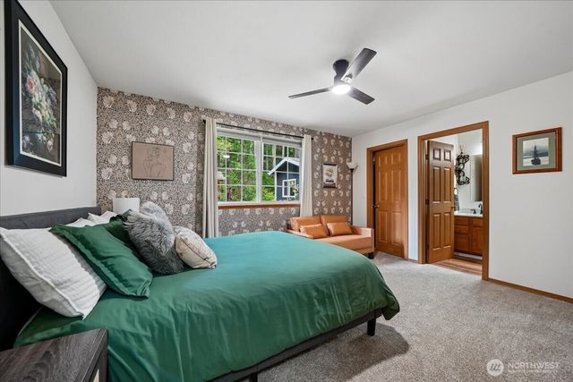 10002 Edgewood Drive, Anderson Island, WA 98303