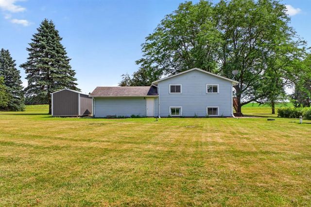 22602 617th Street, Mantorville, MN 55955