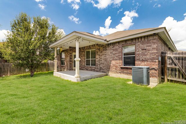 8226 Grissom Pass, San Antonio, TX 78251