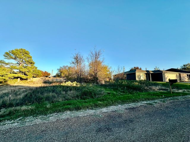 x Flagship Lane, Gun Barrel City, TX 75156