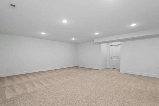 1624 Justice Way, Knoxville, IA 50138
