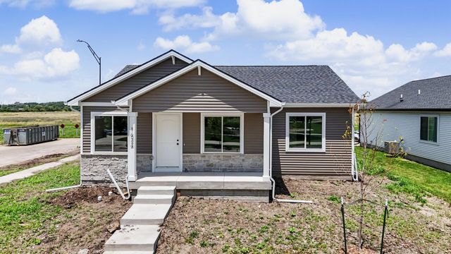 1624 Justice Way, Knoxville, IA 50138