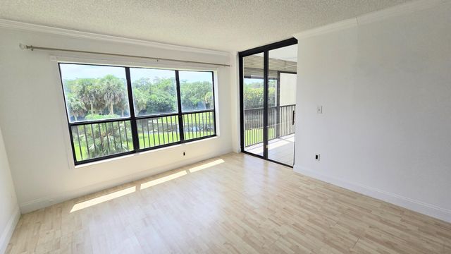 2900 NW 42nd Avenue A306, Coconut Creek, FL 33066