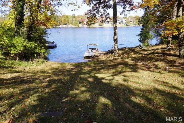 114 Barnett Drive, Edwardsville, IL 62025