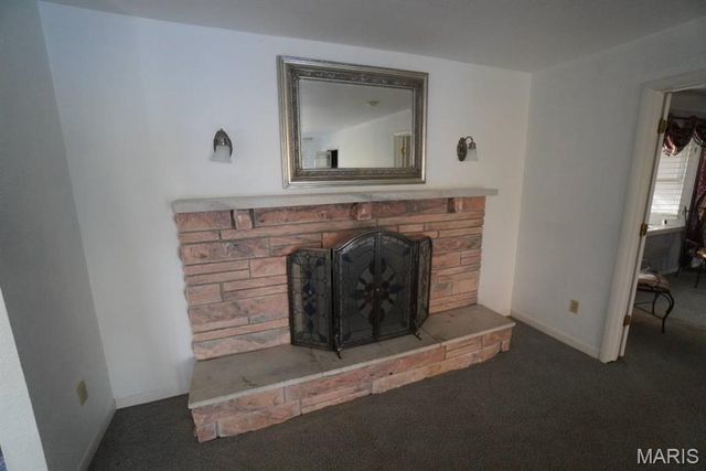 114 Barnett Drive, Edwardsville, IL 62025