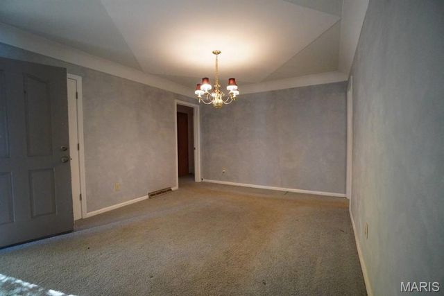 114 Barnett Drive, Edwardsville, IL 62025