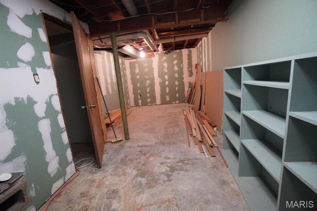 114 Barnett Drive, Edwardsville, IL 62025