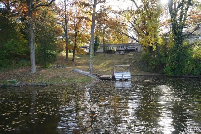 114 Barnett Drive, Edwardsville, IL 62025