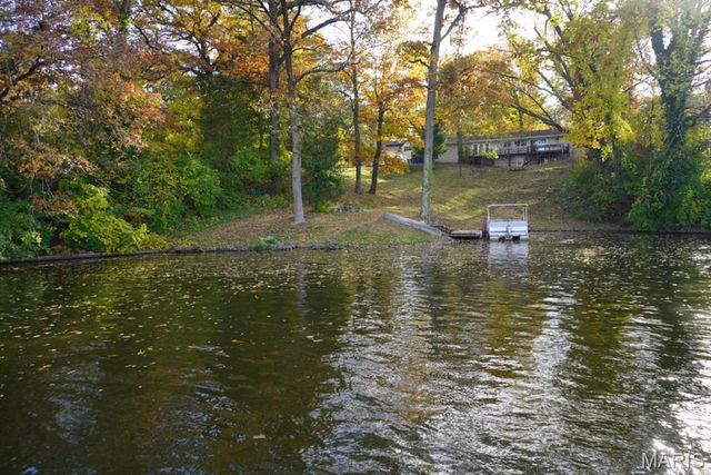 114 Barnett Drive, Edwardsville, IL 62025