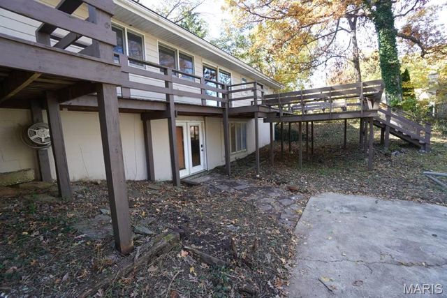 114 Barnett Drive, Edwardsville, IL 62025