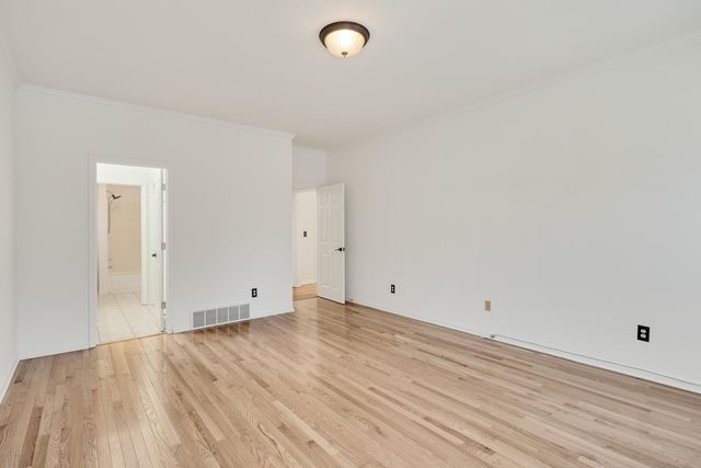 186 N WHITE STATION RD, Memphis, TN 38117