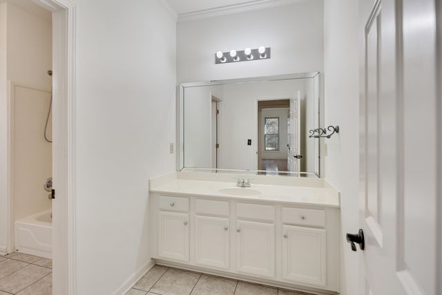 186 N WHITE STATION RD, Memphis, TN 38117