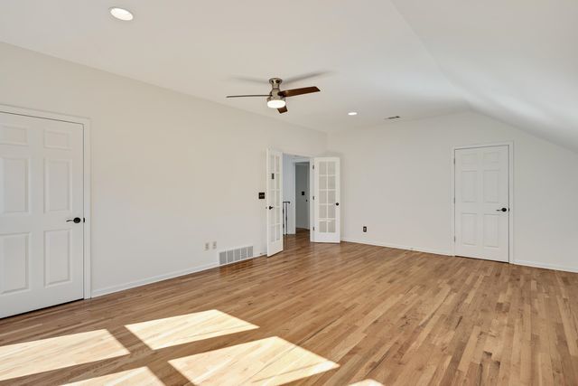 186 N WHITE STATION RD, Memphis, TN 38117