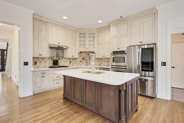 186 N WHITE STATION RD, Memphis, TN 38117