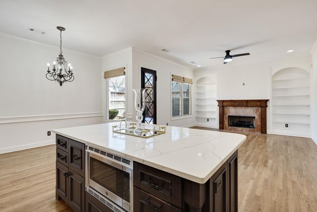 186 N WHITE STATION RD, Memphis, TN 38117