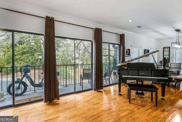 3071 Lenox Road NE 12, Atlanta, GA 30324