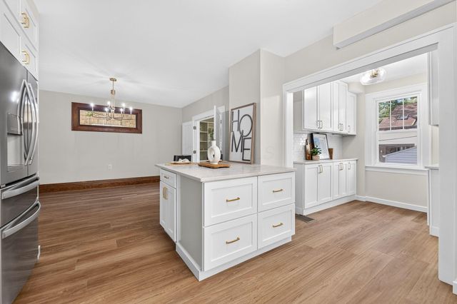 55 Oakland Park Avenue, Columbus, OH 43214