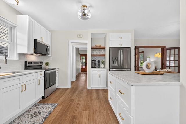 55 Oakland Park Avenue, Columbus, OH 43214