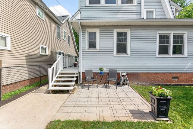 55 Oakland Park Avenue, Columbus, OH 43214