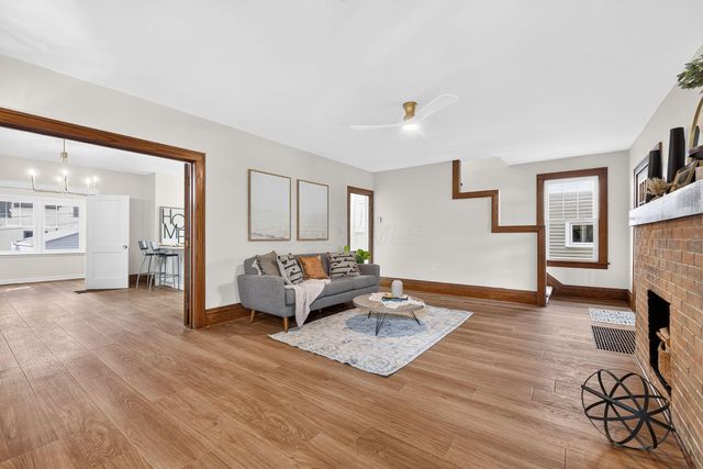 55 Oakland Park Avenue, Columbus, OH 43214