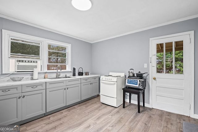 1532 High Falls Road, Griffin, GA 30223