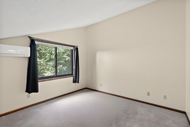 7051 Robinwood Trail, Woodbury, MN 55125