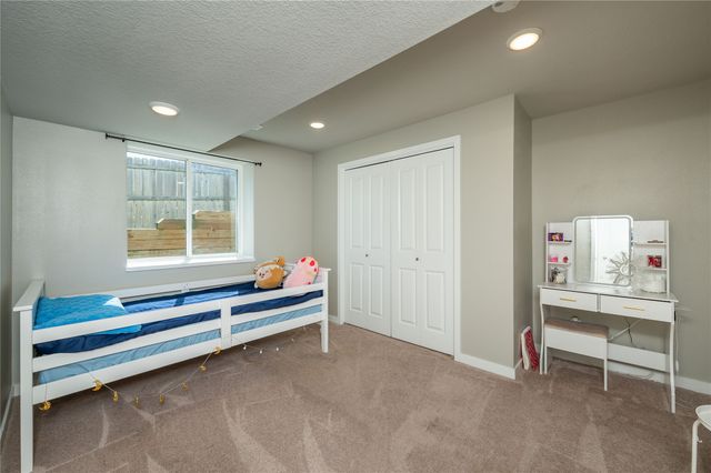403 Lacy Circle NE, Mitchellville, IA 50169