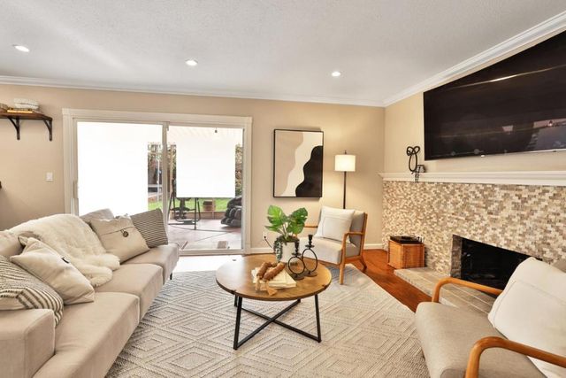 206 Blossom Hill Road, San Jose, CA 95123