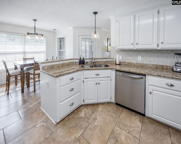 6 Holly Thorn Court, Columbia, SC 29229