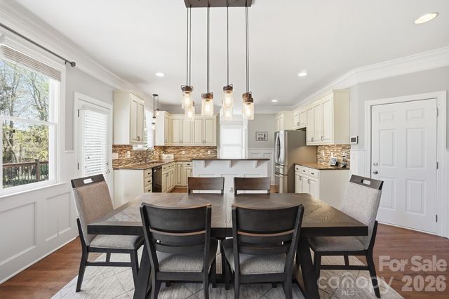 6326 Riverside Oaks Drive, Huntersville, NC 28078