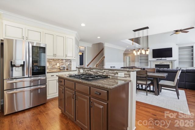 6326 Riverside Oaks Drive, Huntersville, NC 28078